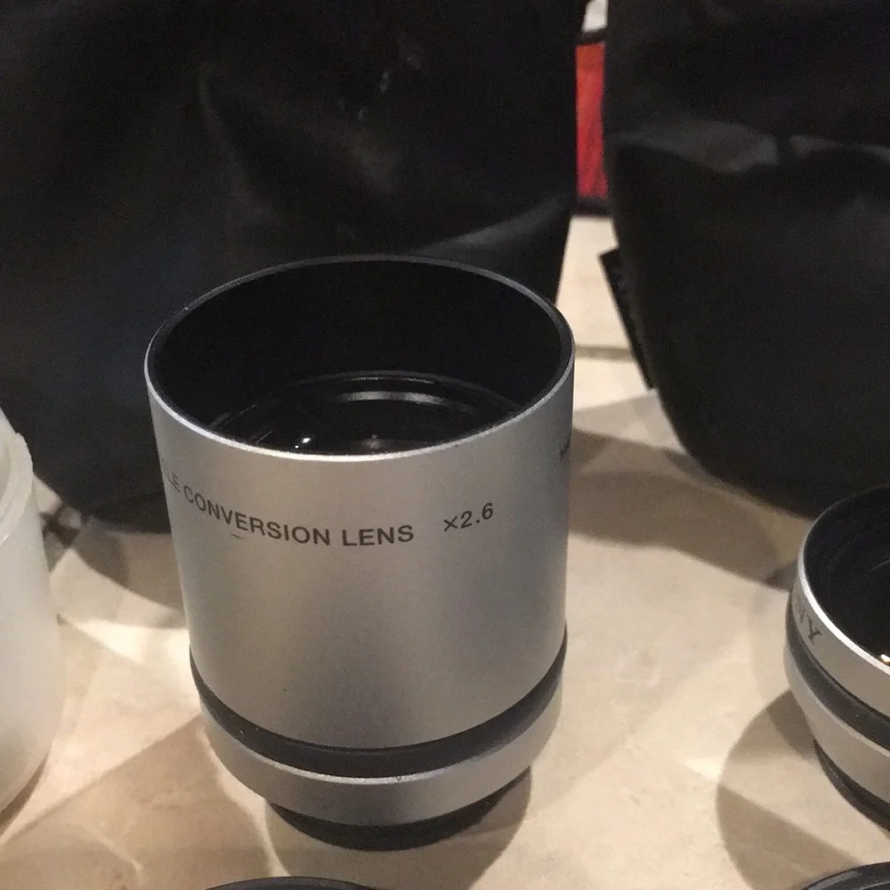 Sony Lens Bundle for Sony Cybershot Camera